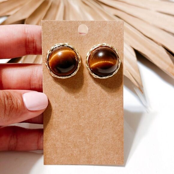 Italian vintage stud earrings #1135 - Picture 2 of 4